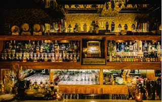｜上海美食｜ 上海魔都．隱密酒吧 Barules．VIP才知道的二樓