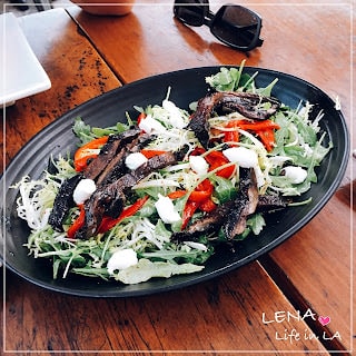 ｜美食-LA｜ UMAMI  取名自日本”うまみ”的漢堡店 @Anaheim Packing House