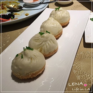 ｜上海美食｜ 上海魔都．秋季必吃大閘蟹．成隆行蟹王府